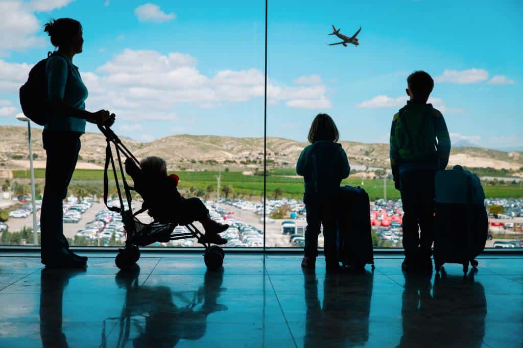 Flying with kids, travel with children, flight information, travel tips and advice for first time flying with your kids