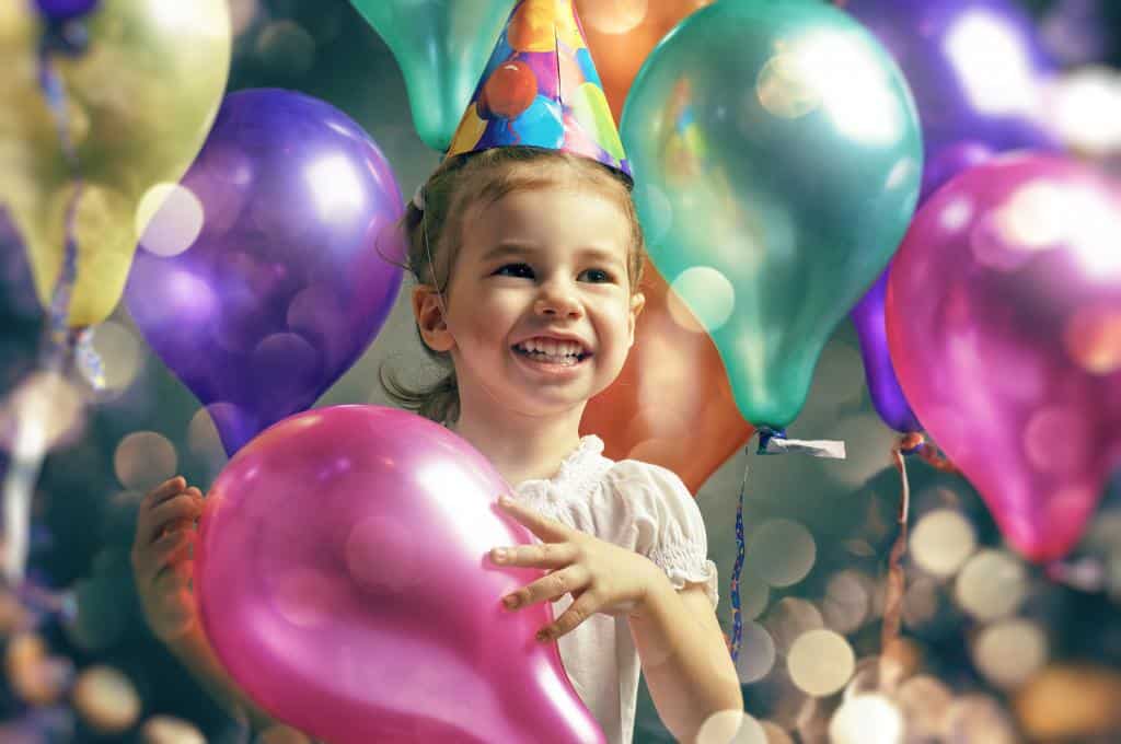 BirthdayTraditions your child will love, ways to make kids feel extra special on their birthday, simple and meaningful birthday, traditions your kid will never forget