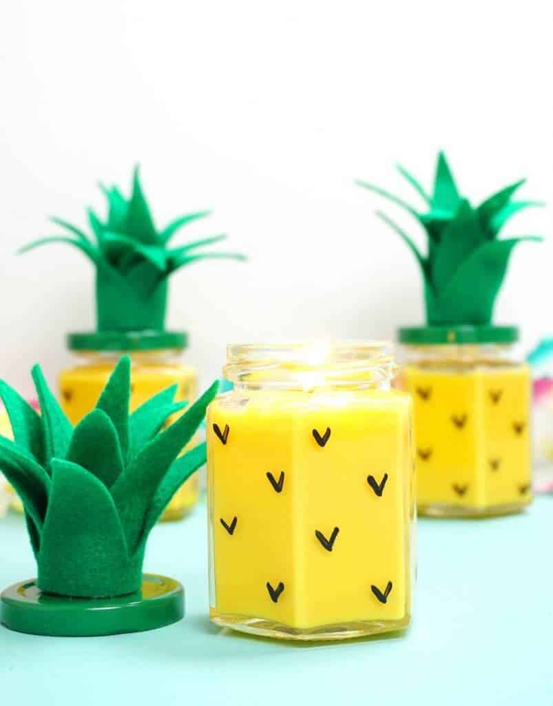 DIY pineapple candle