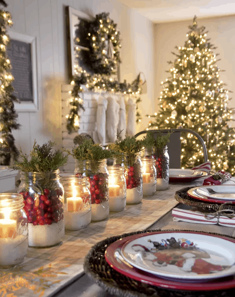 Cranberry Holiday Table Decorations