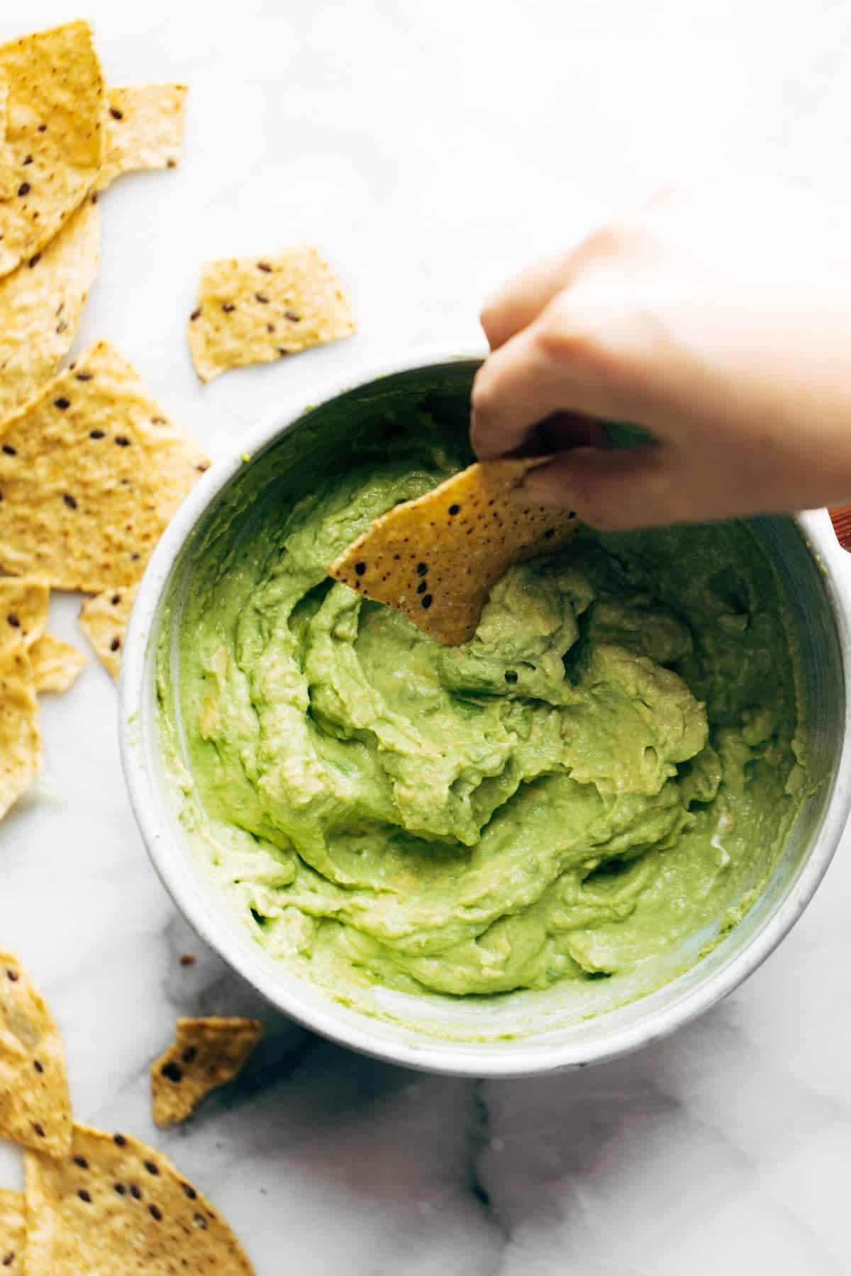 healthy snack ideas, creamy avocado dip