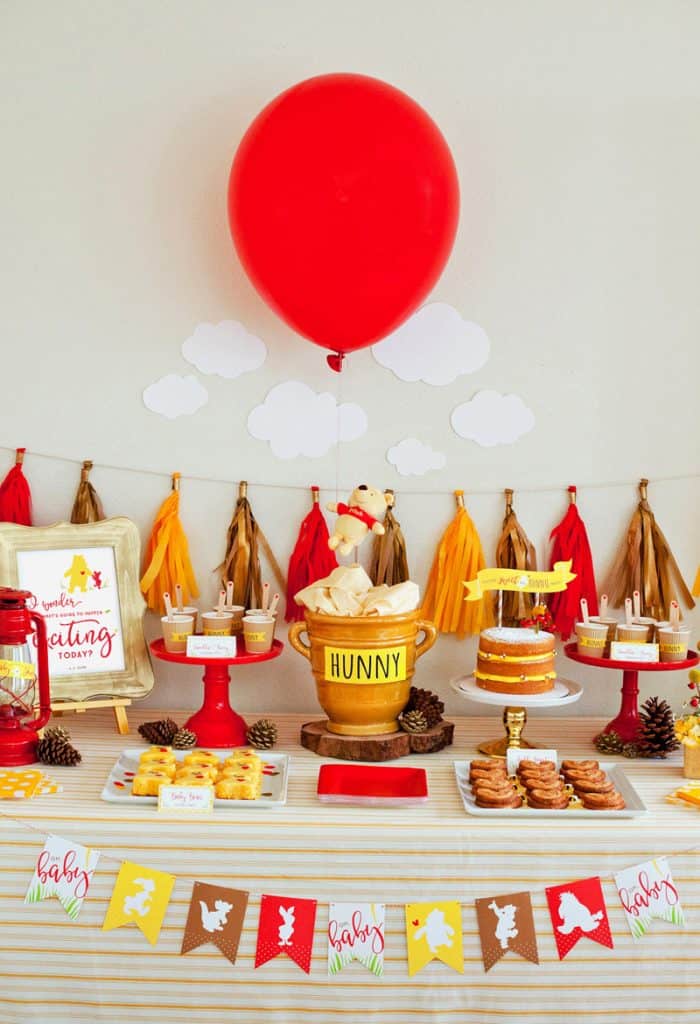 Winnie the Pooh baby shower theme